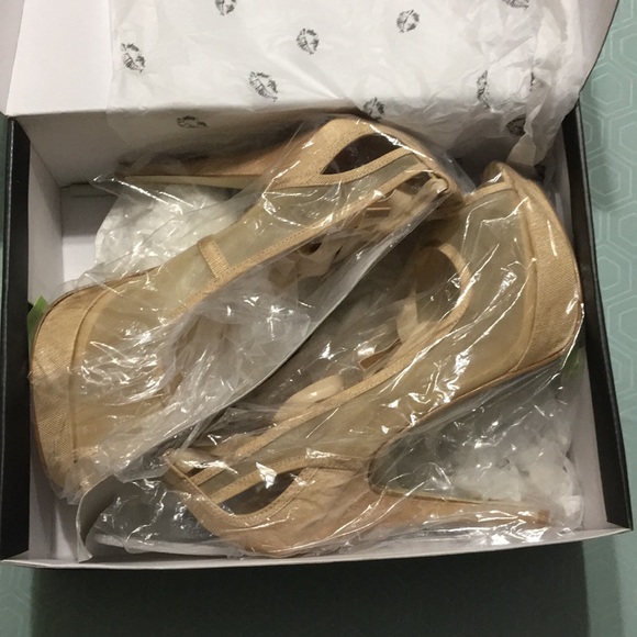 High Heel Shoes (Nude) - Picture 4 of 6